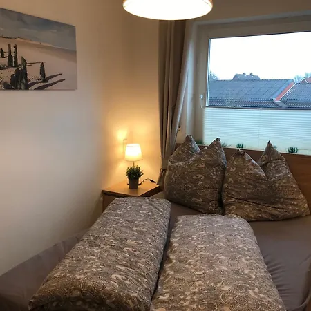 5 1/2 Penthouse Luv Und Lee Apartment